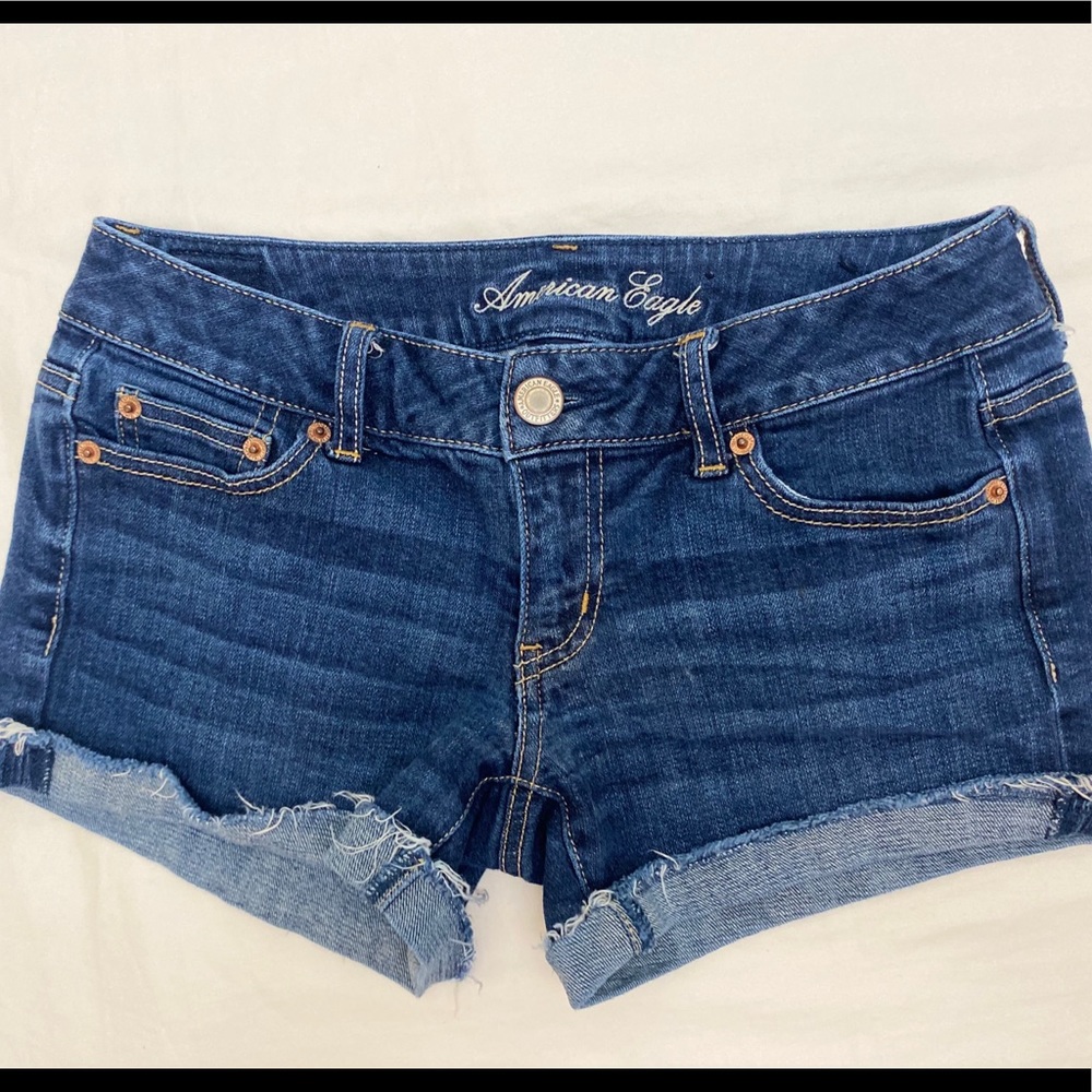 American Eagle Stretch Size 4 shorts